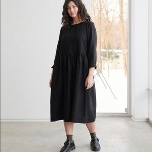 Linenfox long sleeved midi dress.